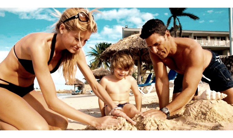 Summer_holiday_family
